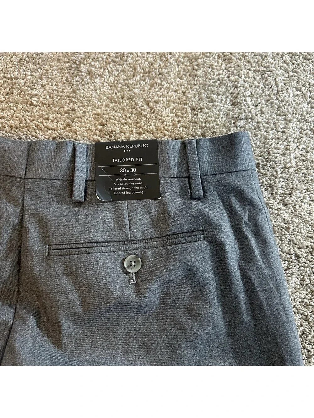 Banana Republic Tailored Fit Tapered Leg Pants Mens 30x30 Gray Dress New